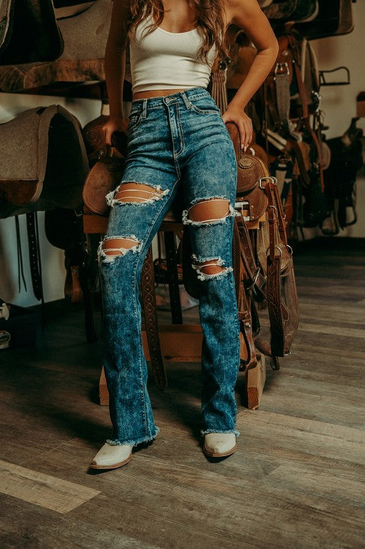 Thania Boot Cut Jean - OLYIE