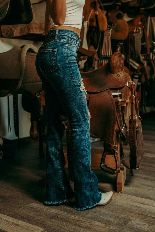 Thania Boot Cut Jean - OLYIE